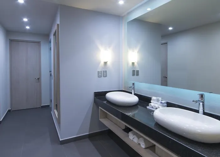 Express Mexico- Toreo By Ihg 4*