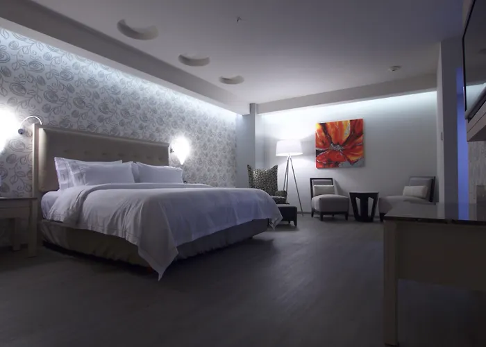 Express Mexico- Toreo By Ihg 4* Mexico City