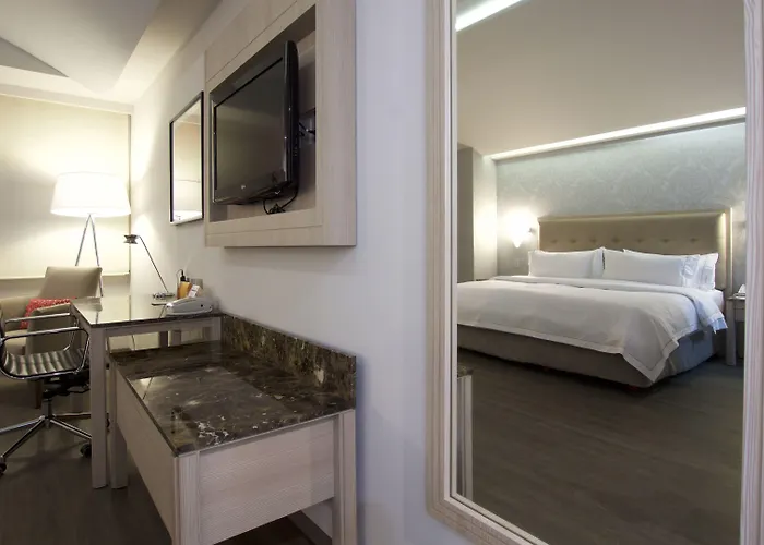 Express Mexico- Toreo By Ihg