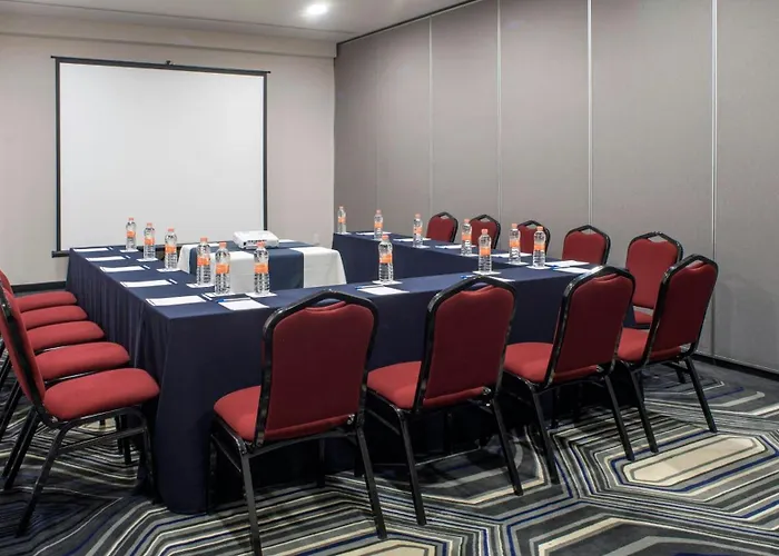 Express Mexico- Toreo By Ihg 4* Mexico City