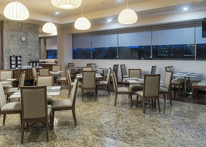 Hotel Express Mexico- Toreo By Ihg